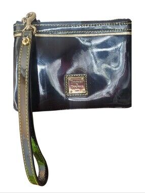 🎉Sale! 2/$75 Dooney & Bourke Black Patent Leather Wristlet with Gold Trim